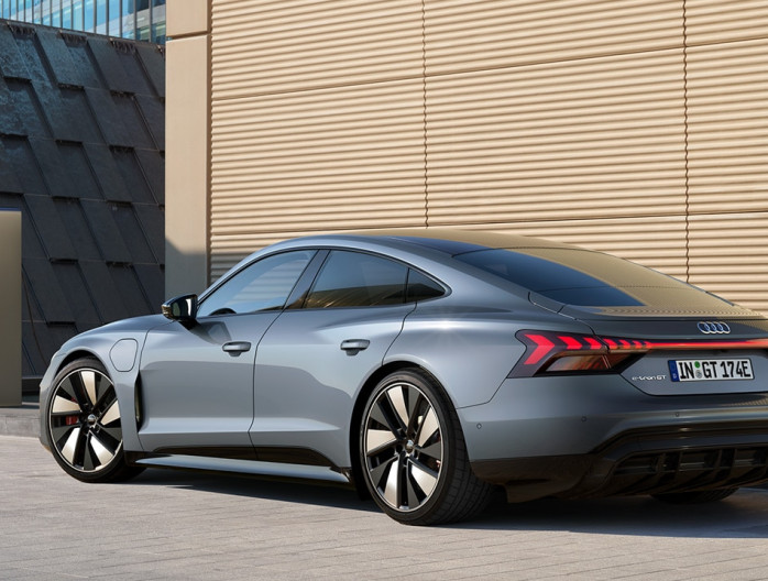 Audi e-tron GT quattro: elektrische revolutie op alle niveaus